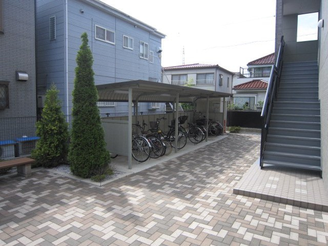 サンコート越谷のその他共用部分|外観写真（昼）