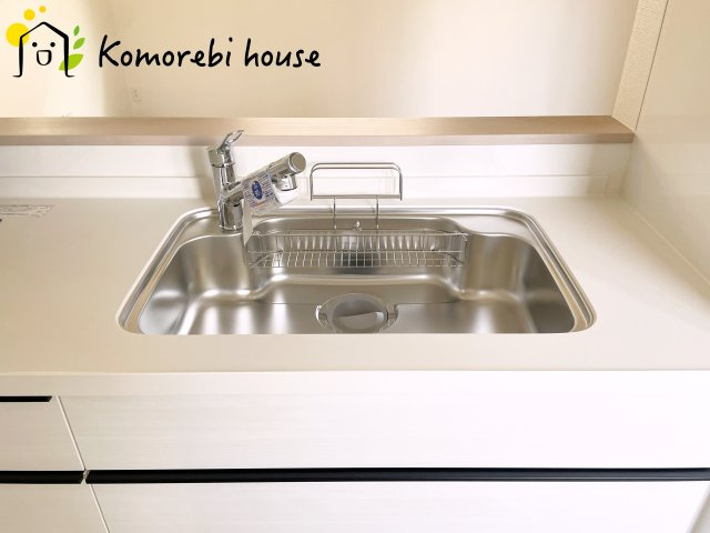 さいたま市北区盆栽町535番　新築一戸建て　ハートフルタウン　Aのキッチン|26.1.26　撮影済み