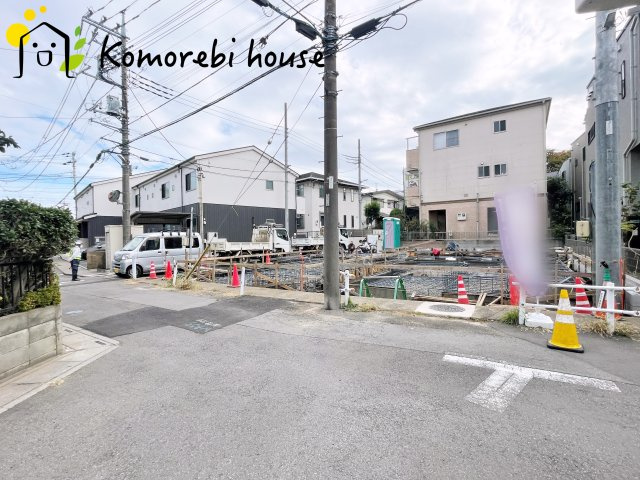 さいたま市北区盆栽町535番　新築一戸建て　ハートフルタウン　Aの前面道路含む現地写真|2025/11/6　撮影