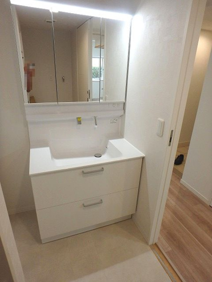 【独立洗面台】 | aie八王子　リフォームマンション