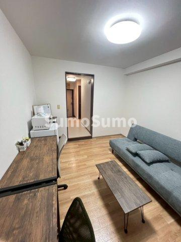 リ・ブート南福岡の居間・リビング