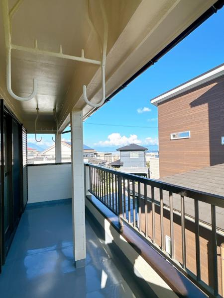 【バルコニー】