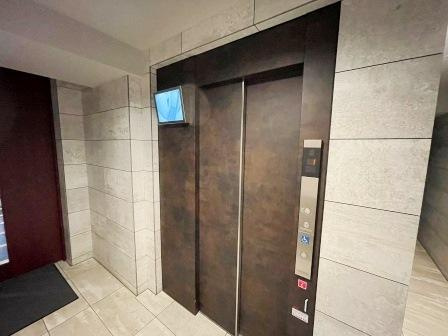 グランカーサ本駒込のロビー