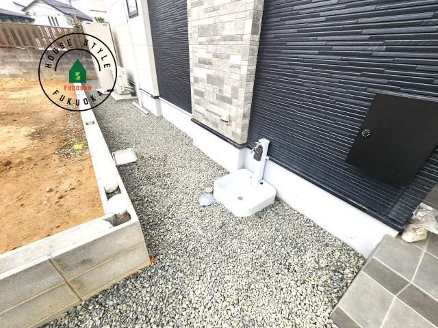 福岡市南区若久2丁目第2-1棟（2号棟）の庭|お庭で自由な時間を過ごせます。