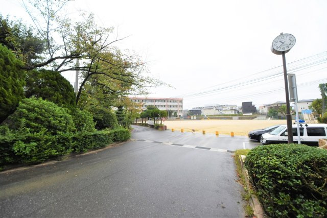 福岡市南区若久2丁目第2-1棟（2号棟）の周辺|筑紫丘小学校