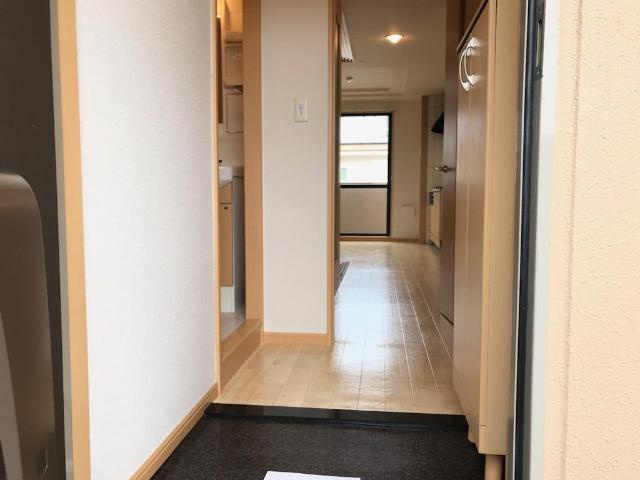 ピュアガーデン美穂の内装|廊下