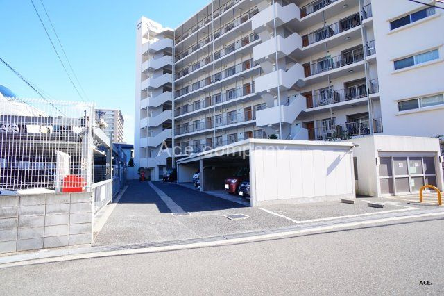 【駐車場】の画像