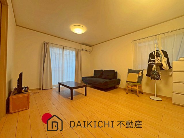 【居間・リビング】 | 鴻巣市袋　中古戸建