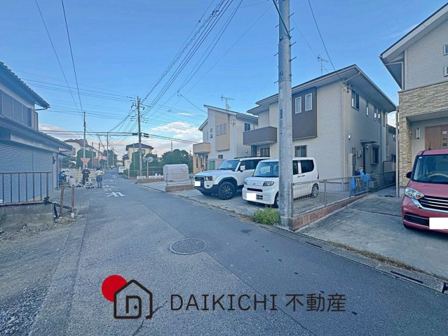【前面道路含む現地写真】 | 鴻巣市袋　中古戸建