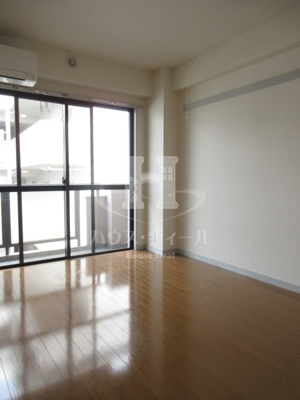 【居間・リビング】 | ルミエール蓮根 | リビングです　以下別号室参考写真です