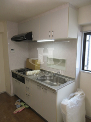 【キッチン】 | ルミエール蓮根 | キッチンです