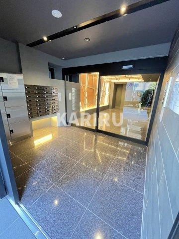 アプリーレ大阪城北のエントランス