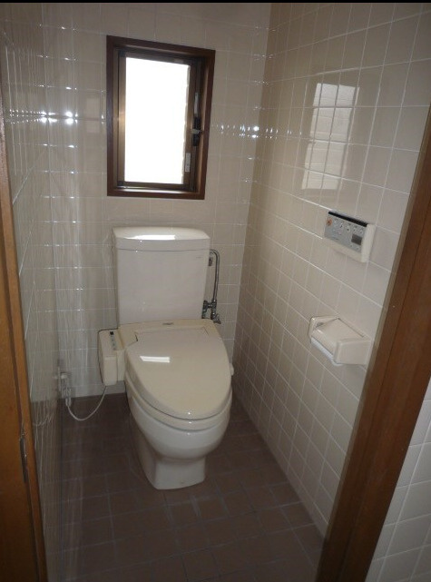 栗東市綣８丁目の店舗事務所の内装