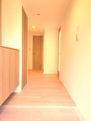 【玄関】 | 西宮マリナパークシティ・海のまち七番館