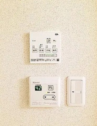 ロンディネ鷺ノ宮　東京都中野区1棟売アパートの発電・温水設備