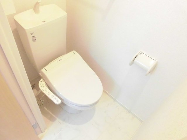 クンブレーカーサのトイレ