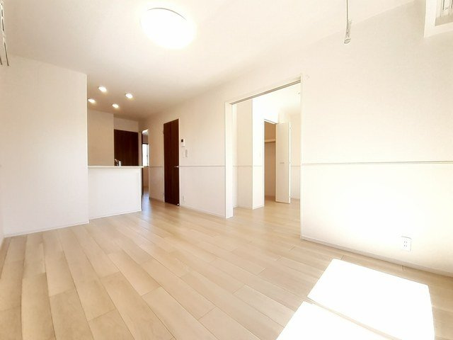 ＨＹソレイユ　Ｂの居間・リビング