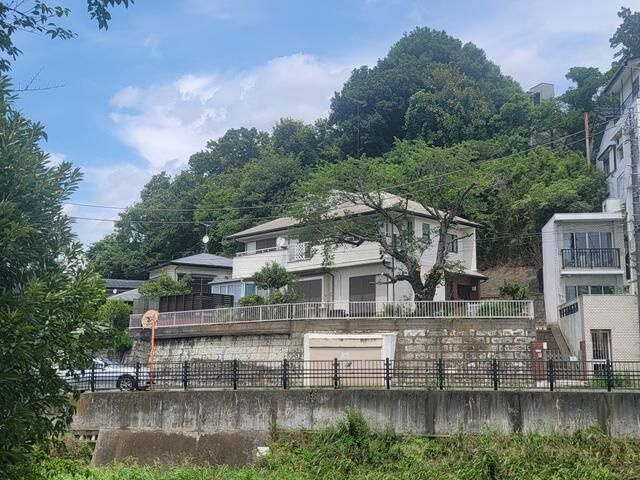 三鷹市大沢４丁目の中古一戸建の外観