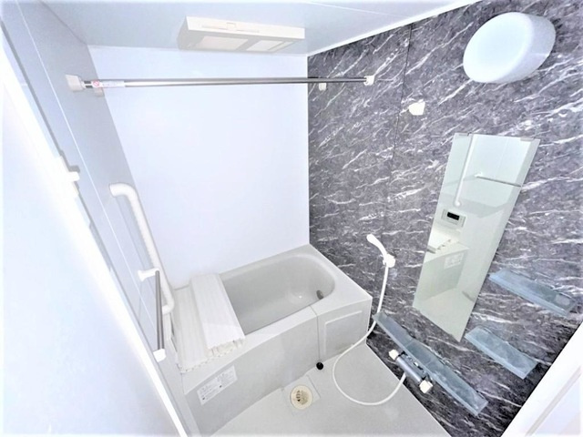 ロイヤル中央の浴室|バス