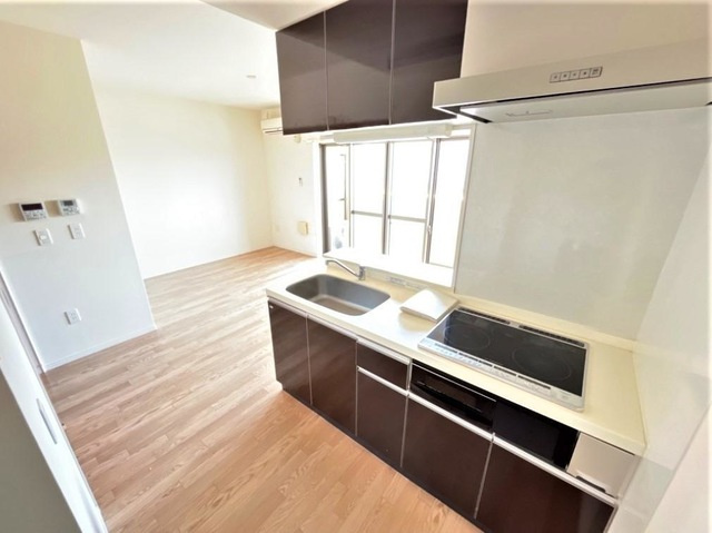 ロイヤル中央のキッチン|キッチン