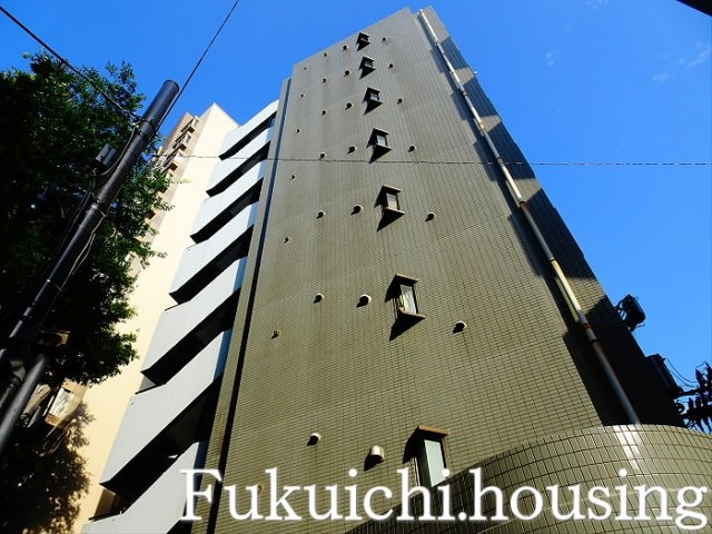 ベルヴィカワダの外観