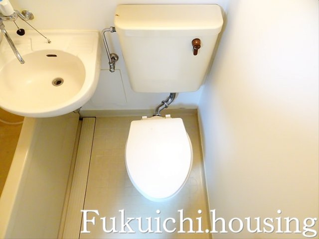 ベルヴィカワダのトイレ