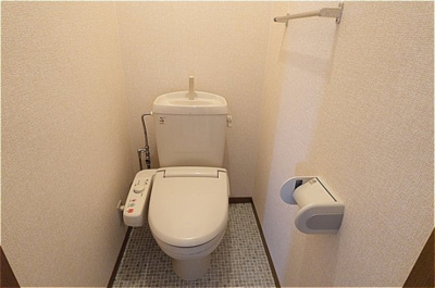 【トイレ】 | エスペランサ Ｃ | 温水洗浄暖房便座のトイレ