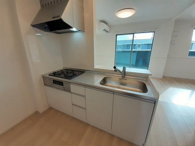 ジェネス光佑　Ⅱのキッチン|お料理しやすいキッチンです