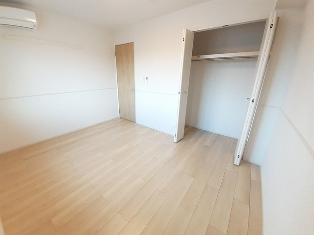 ジェネス光佑　Ⅱの収納|大きなものも収納できそうです