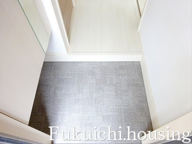 さくらフラットの玄関