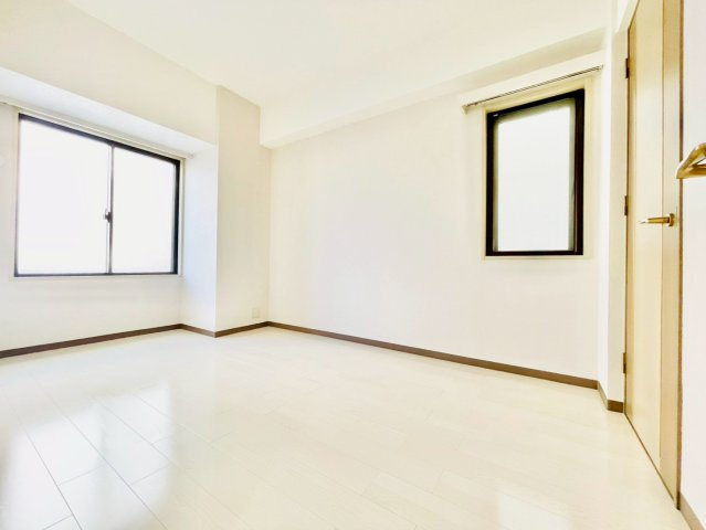 牧の里パーク・ホームズ２番館の洋室|洋室6.6帖②