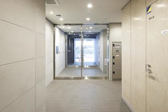 ウェスタ板橋仲宿のエントランス