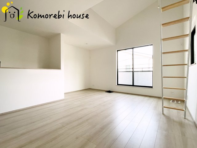 さいたま市北区盆栽町535番　新築一戸建て　ハートフルタウン　Cの居間・リビング|26.1.26　撮影済み