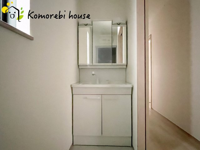 さいたま市北区盆栽町535番　新築一戸建て　ハートフルタウン　Cの独立洗面台|26.1.26　撮影済み