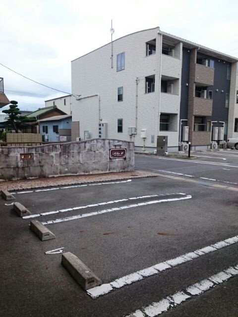 クラール・アルファ　　刈谷市近郊の賃貸はクラスホームの駐車場