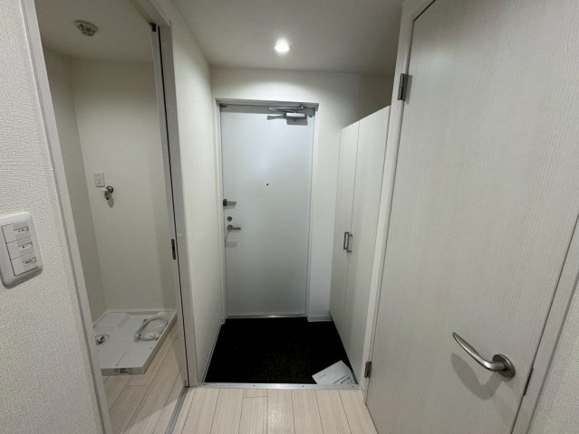 グランツ石橋の玄関