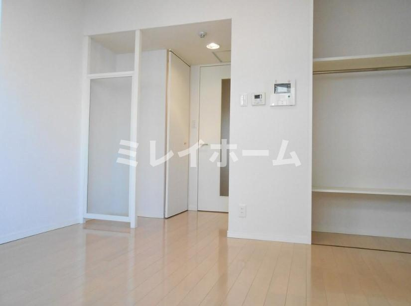 アデッソ大森の居間・リビング|同建物内、別のお部屋の参考写真になります。