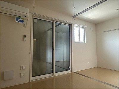 【居間・リビング】 | セジュールウィット・キャンベル | シャッター雨戸