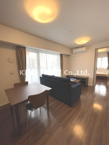 パークアクシス梅田の居間・リビング|ゆったり過ごせる居間です