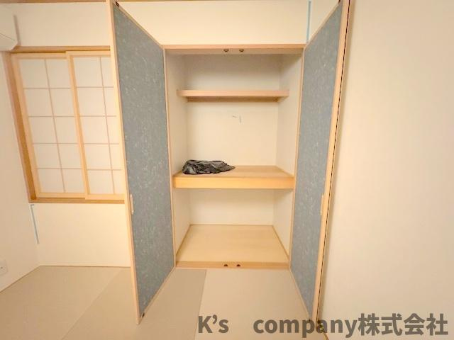 ◎藤沢市鵠沼海岸6丁目　中古戸建の収納|和室６帖の収納スペース◇
