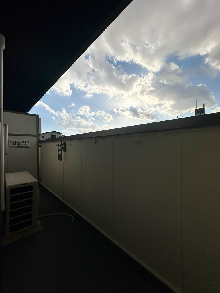 ソリティア鶴見橋のバルコニー