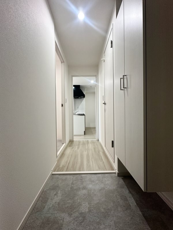 ソリティア鶴見橋の玄関