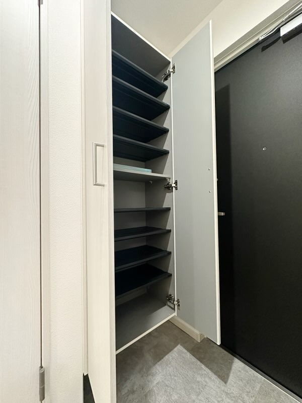 ソリティア鶴見橋の収納