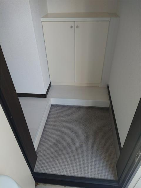 調布市布田４丁目のアパートの玄関|別部屋参考