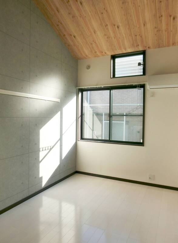 調布市布田４丁目のアパートの居間・リビング