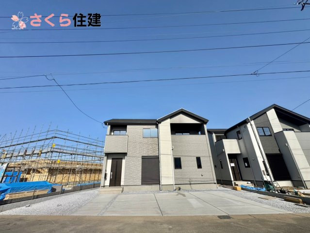 ～LIGARE～小山市城西2期　２号棟の駐車場|２号棟　カースペース3台可能です。