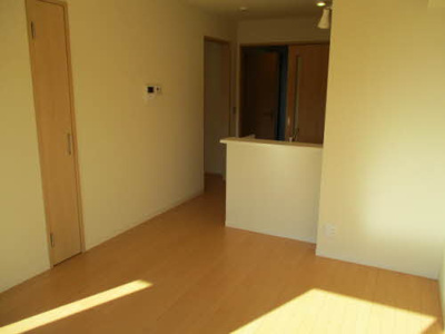 【その他】 | シャーメゾンK-Ⅳ | ゆったりとした居間です