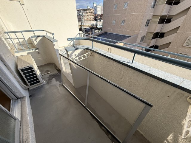千里ハイツのバルコニー