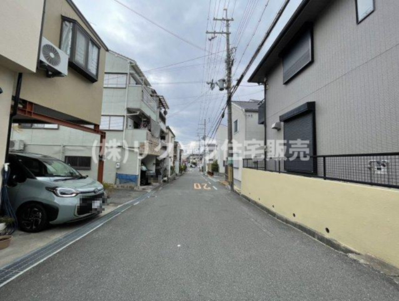 東船橋2丁目　中古一戸建ての前面道路含む現地写真|■物件内覧・資金計画相談・住宅ローン相談、リフォーム相談、お問合せ受付中■
※当日・翌日のご内覧、ご相談はお電話でのお問合せがスムーズです！