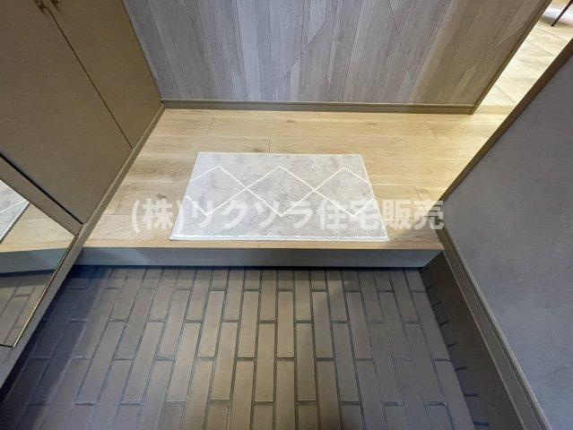 東船橋2丁目　中古一戸建ての内装|玄関内部
■物件内覧・資金計画相談・住宅ローン相談、リフォーム相談、お問合せ受付中■
※当日・翌日のご内覧、ご相談はお電話でのお問合せがスムーズです！